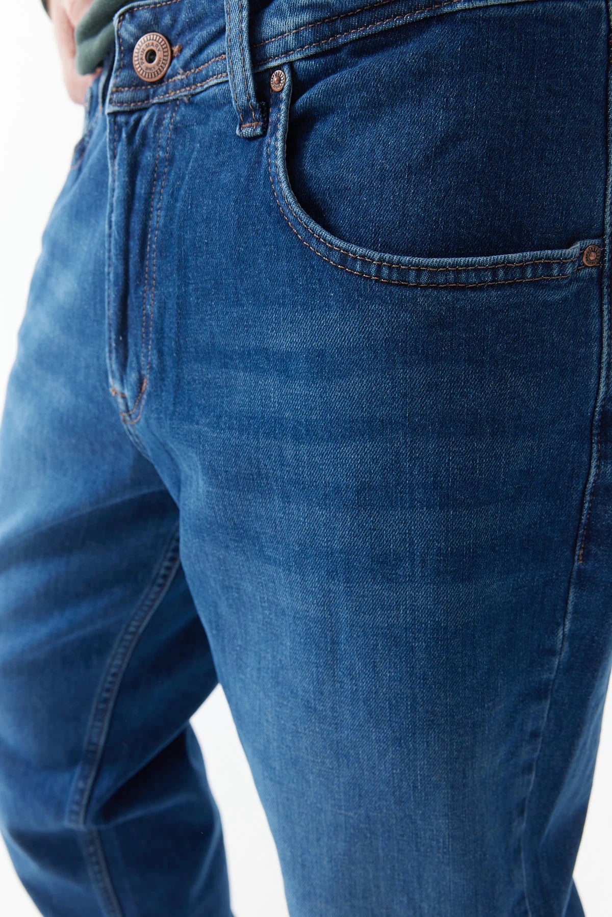 پانتۆلی کابۆی پیاوان