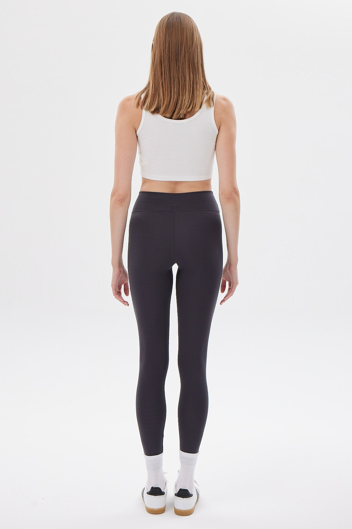 بنطال ضيق نسائي 