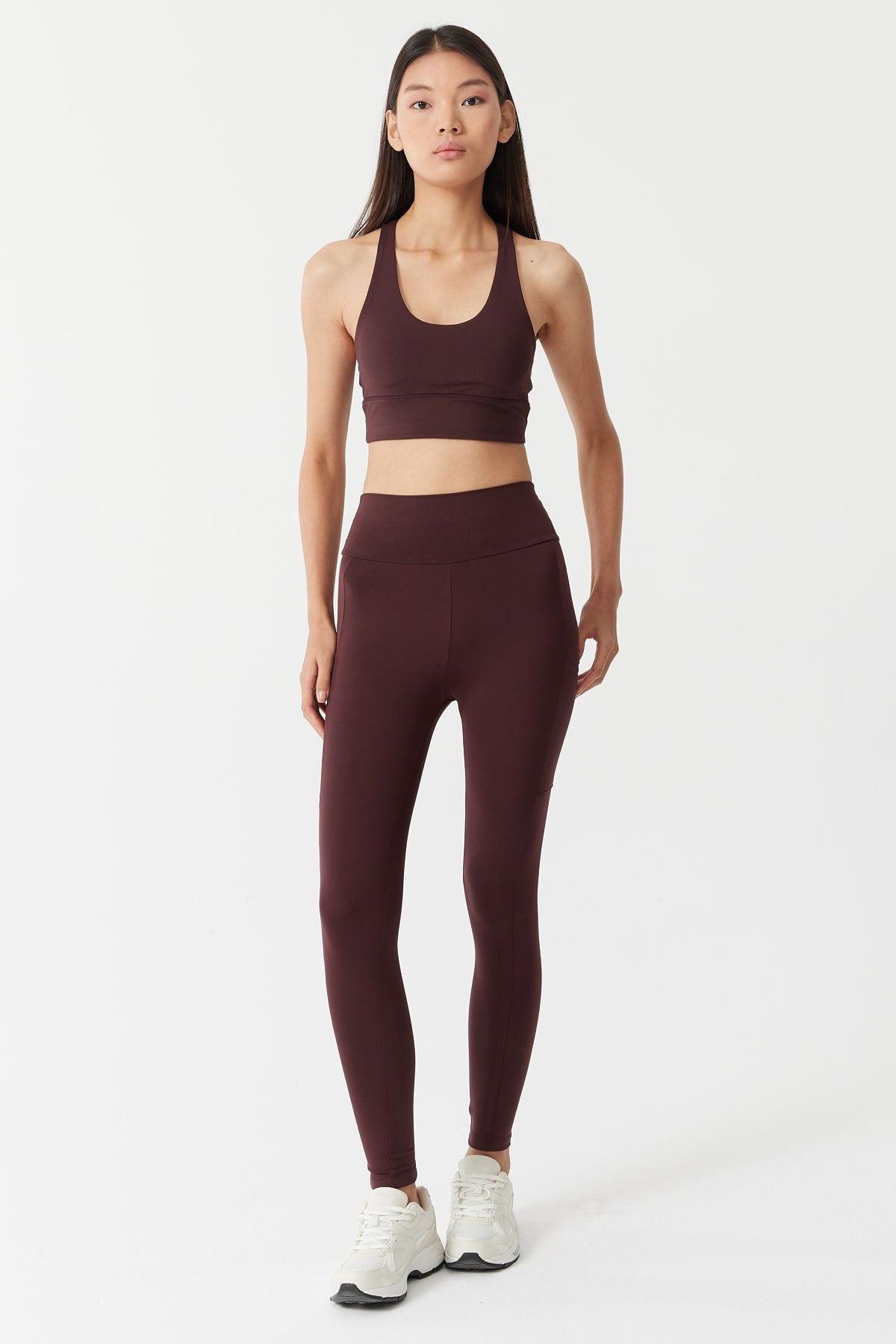 سترێجى بە گیرفانی ئافرەتان 