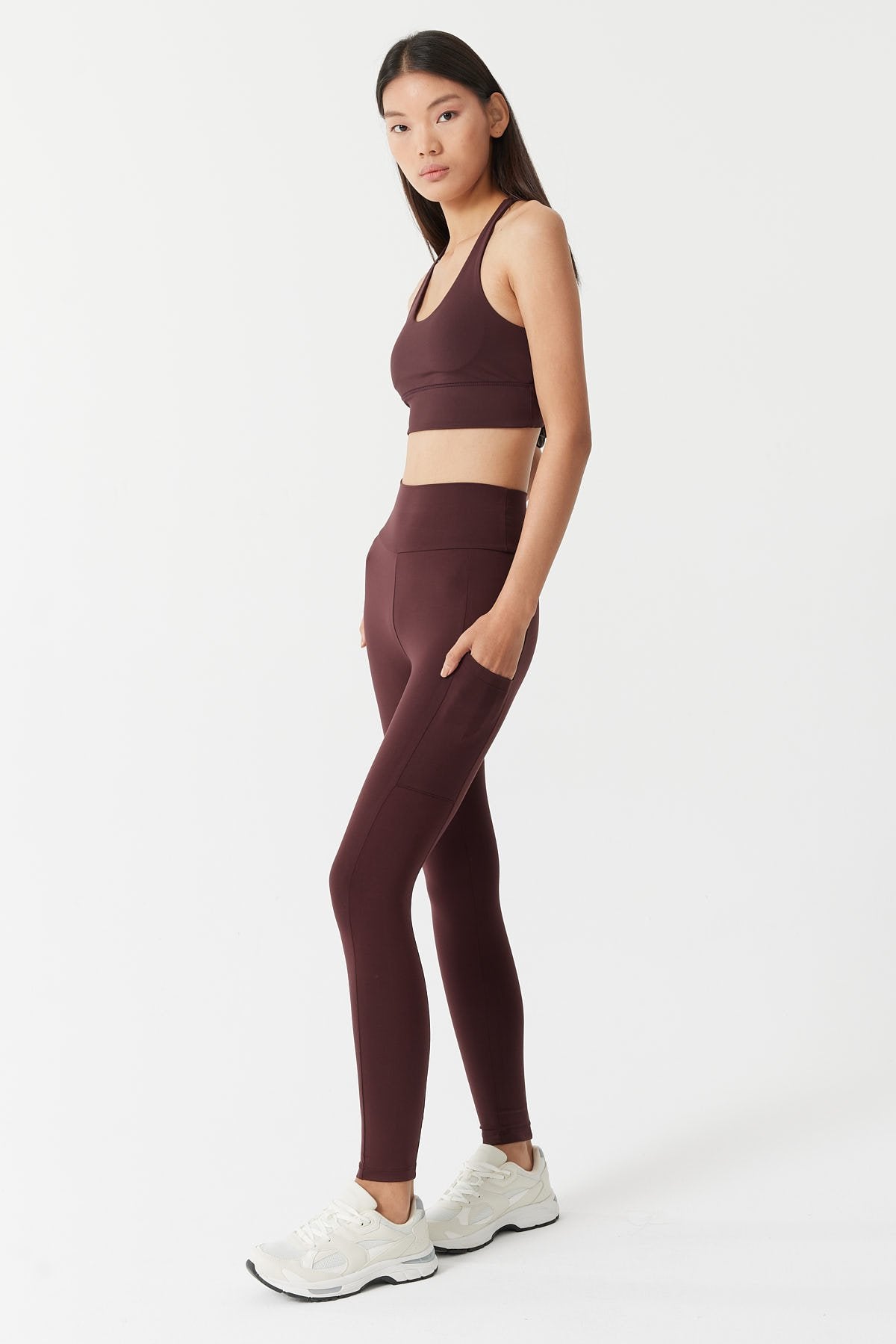 سترێجى بە گیرفانی ئافرەتان 