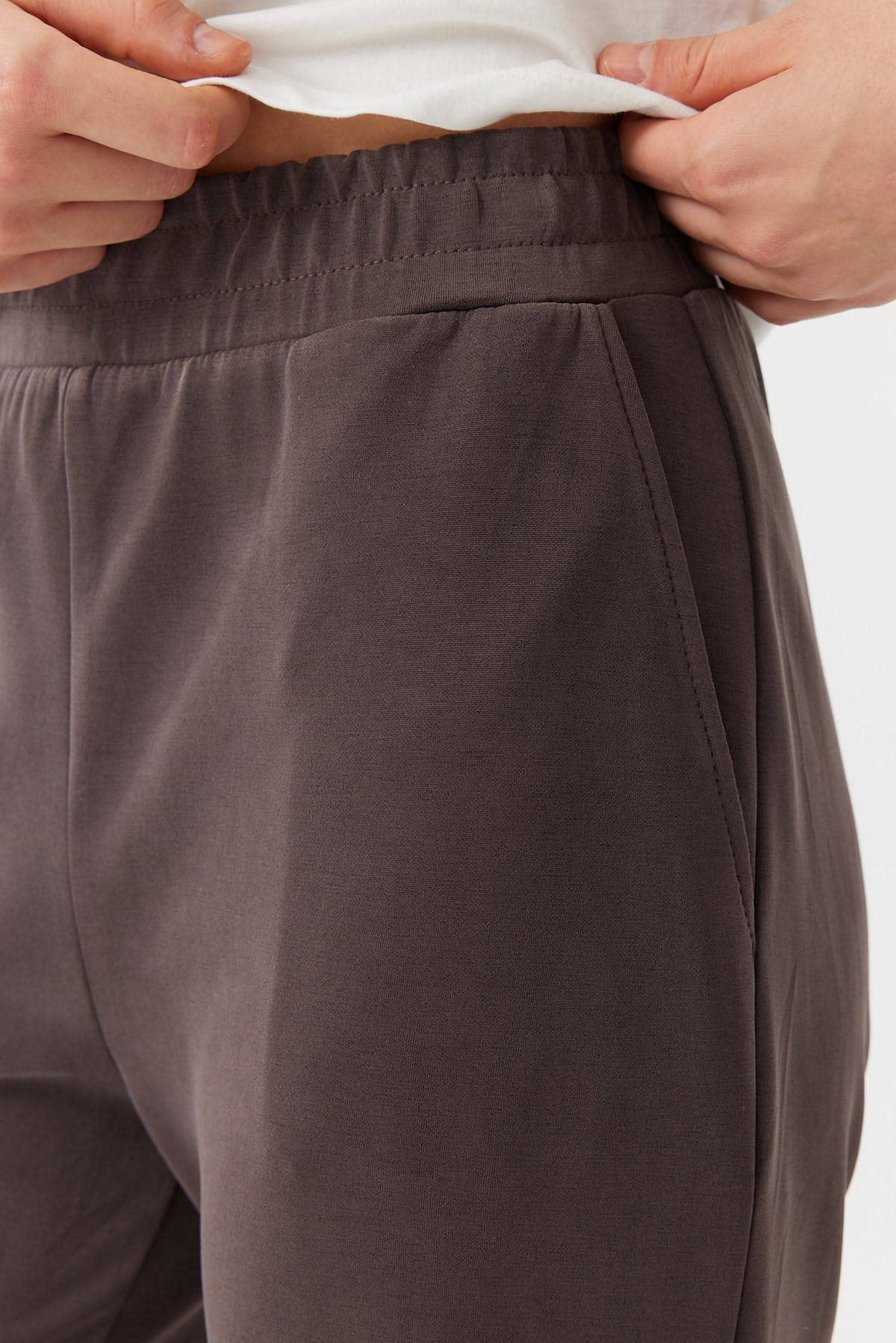 Women's Elastic Waist Sweat Bottom