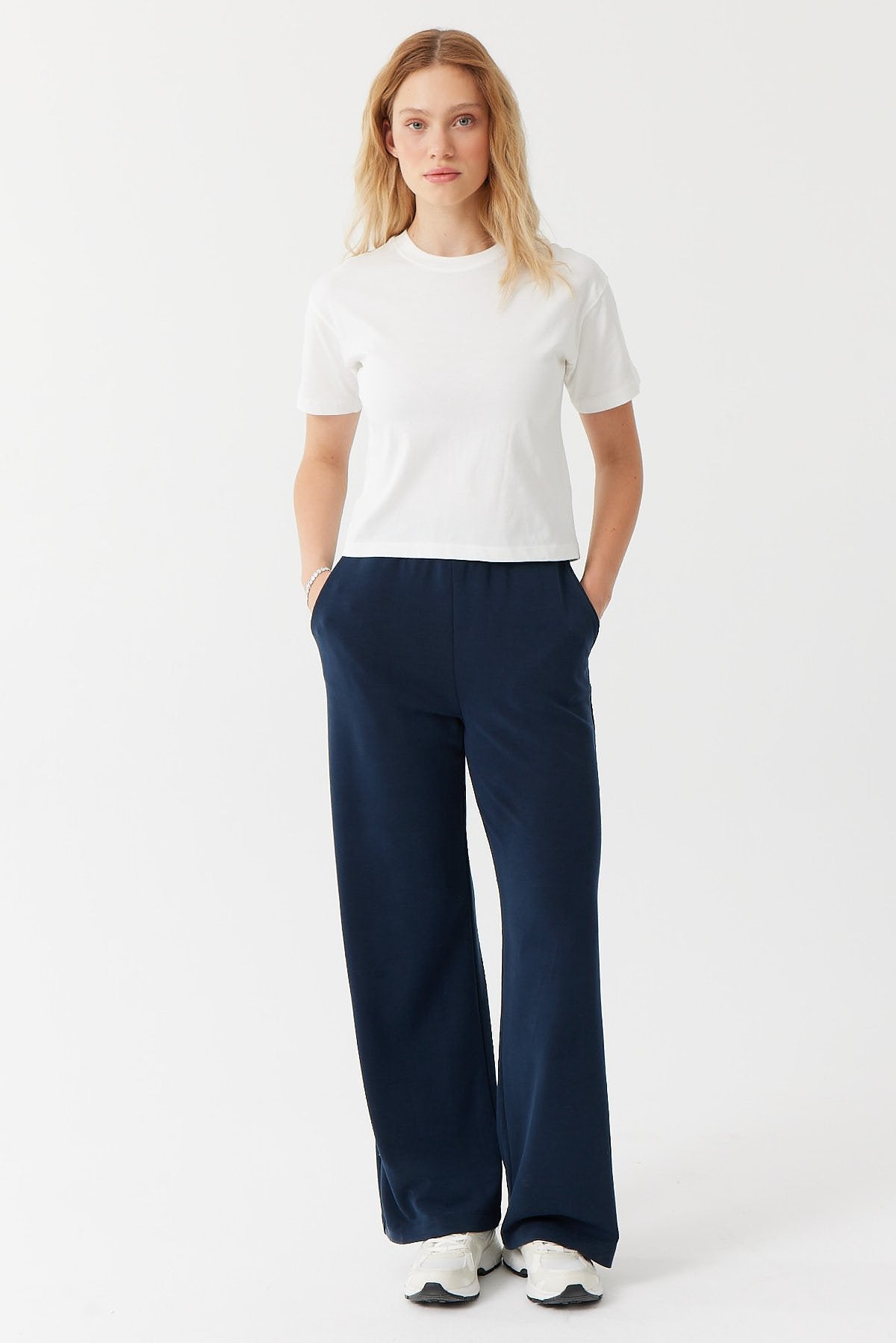 Women's Elastic Waist Sweat Bottom