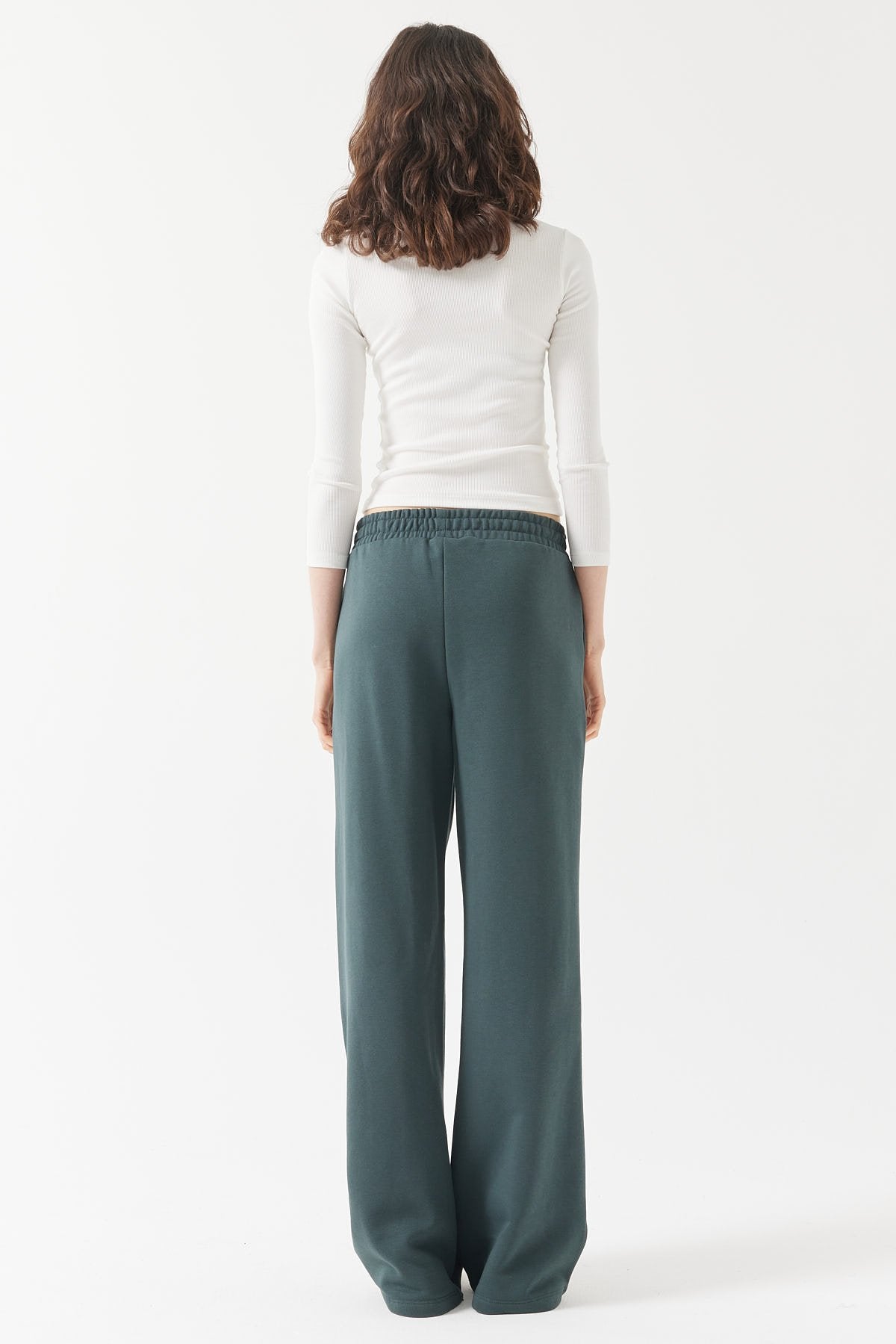 بنطلون رياضي نسائي بخصر مطاطي