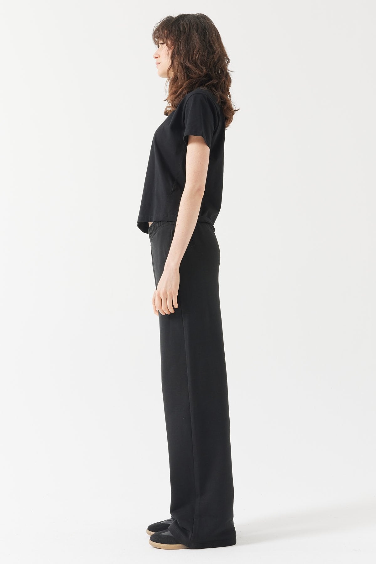 بنطلون رياضي نسائي بخصر مطاطي