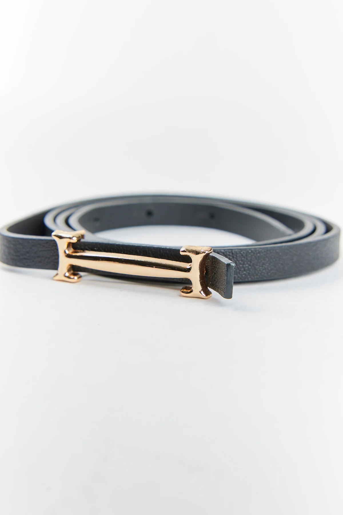 حزام نسائي مفصل بإبزيم