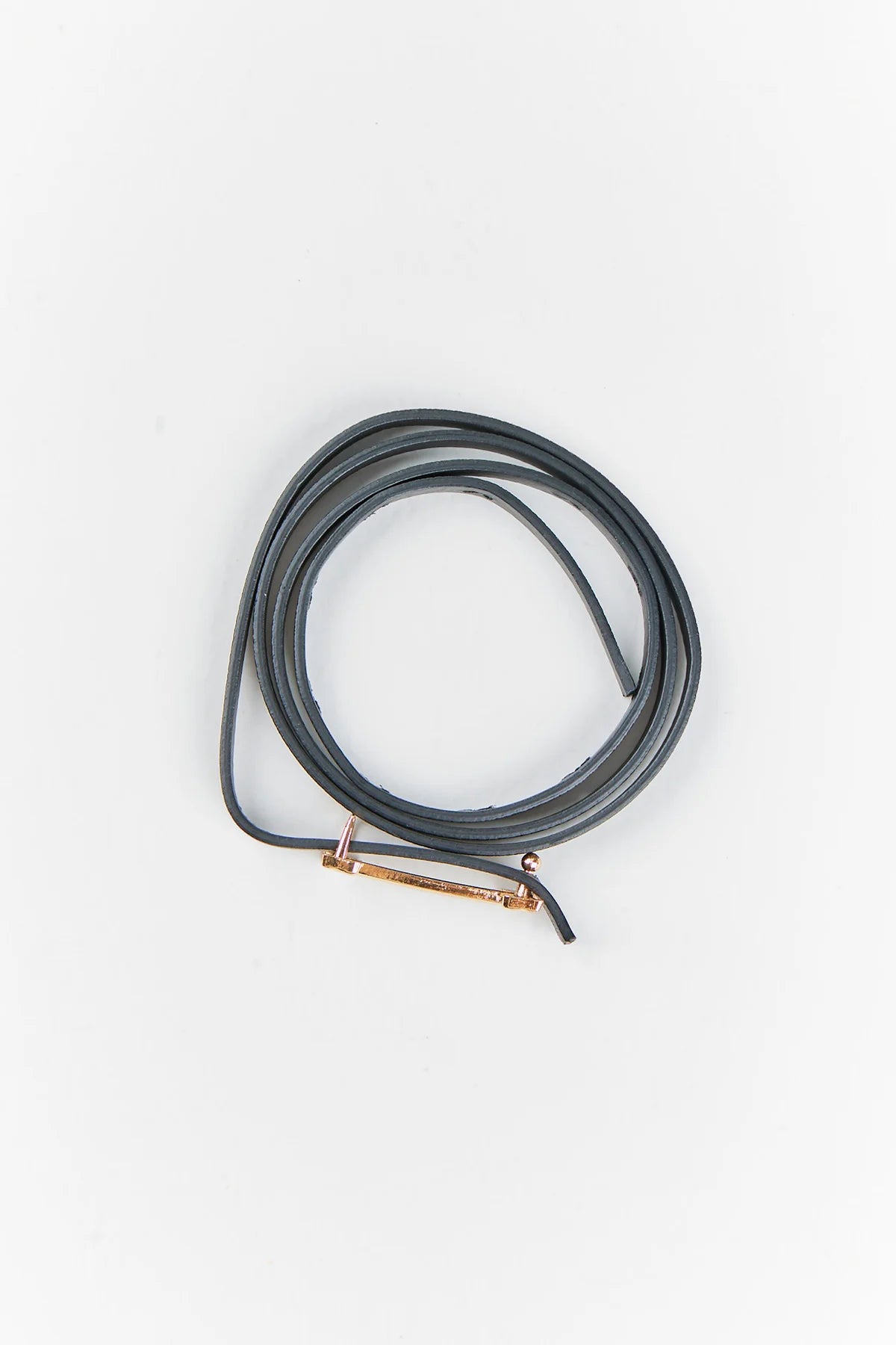 حزام نسائي مفصل بإبزيم