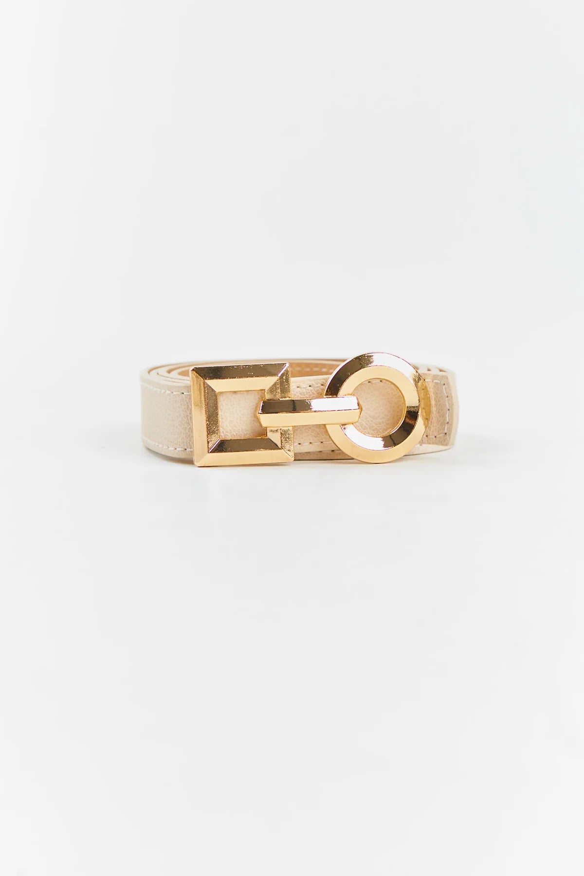 حزام نسائي مفصل بإبزيم