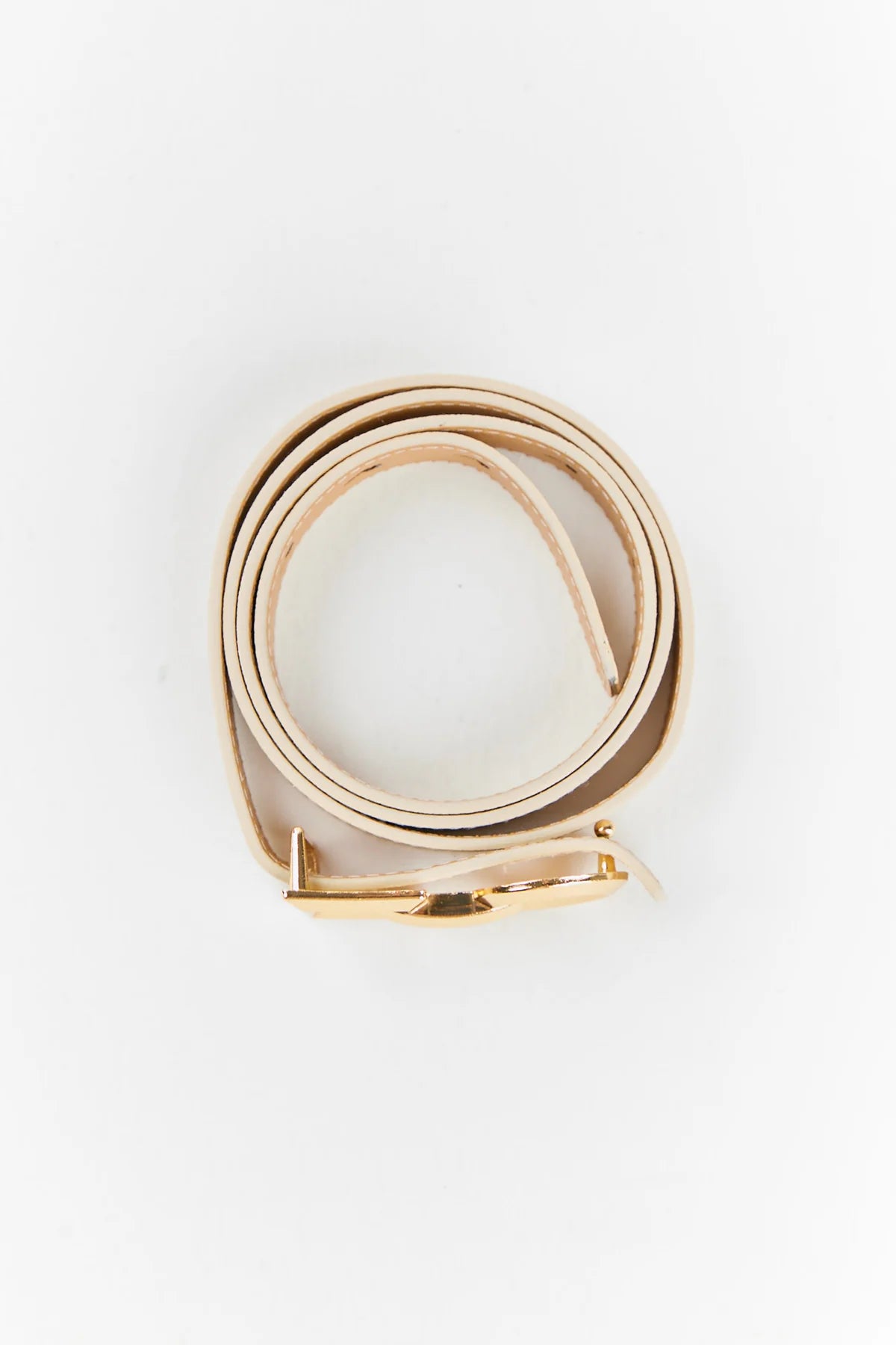 حزام نسائي مفصل بإبزيم