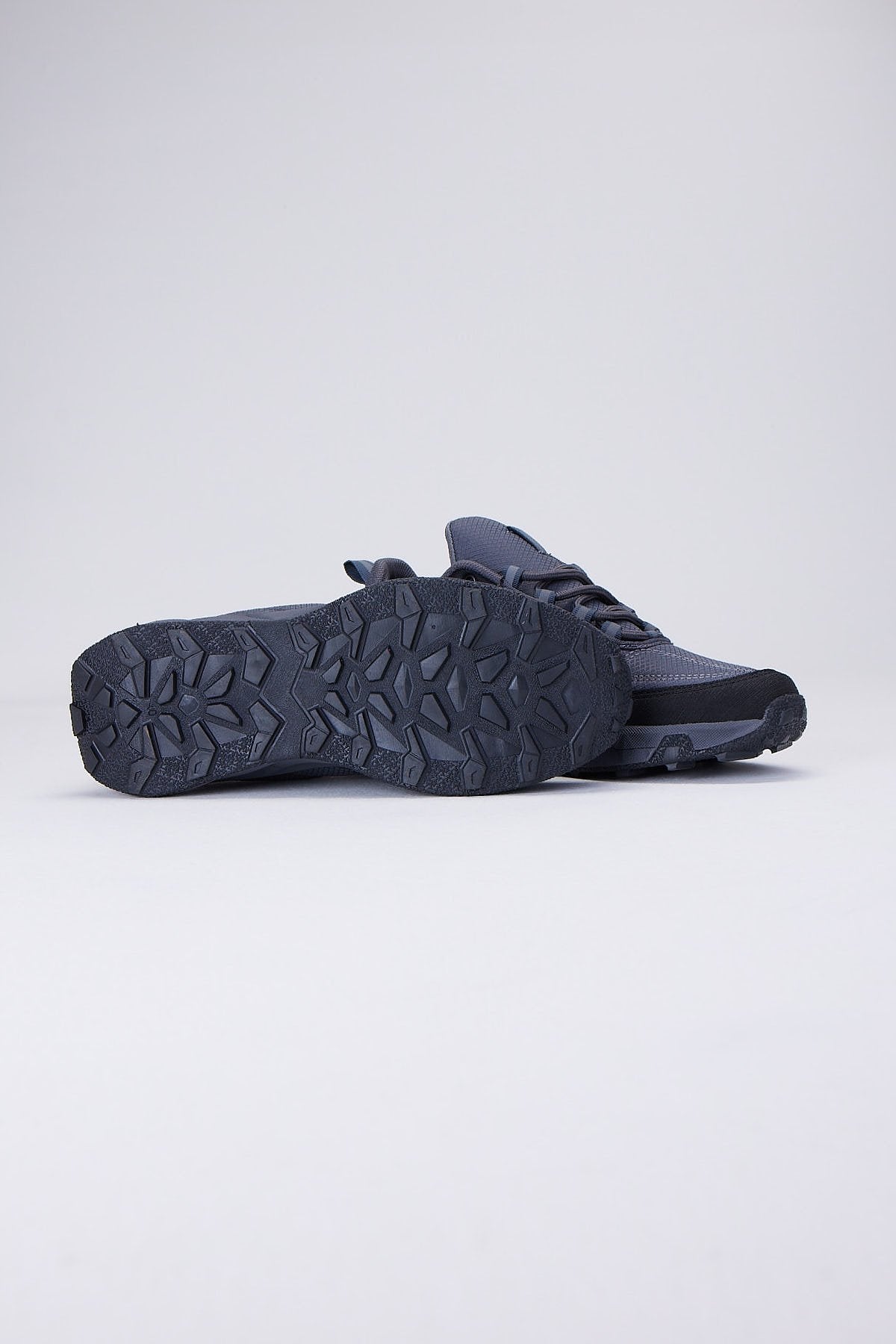 Men's Flat Sole Sneakers