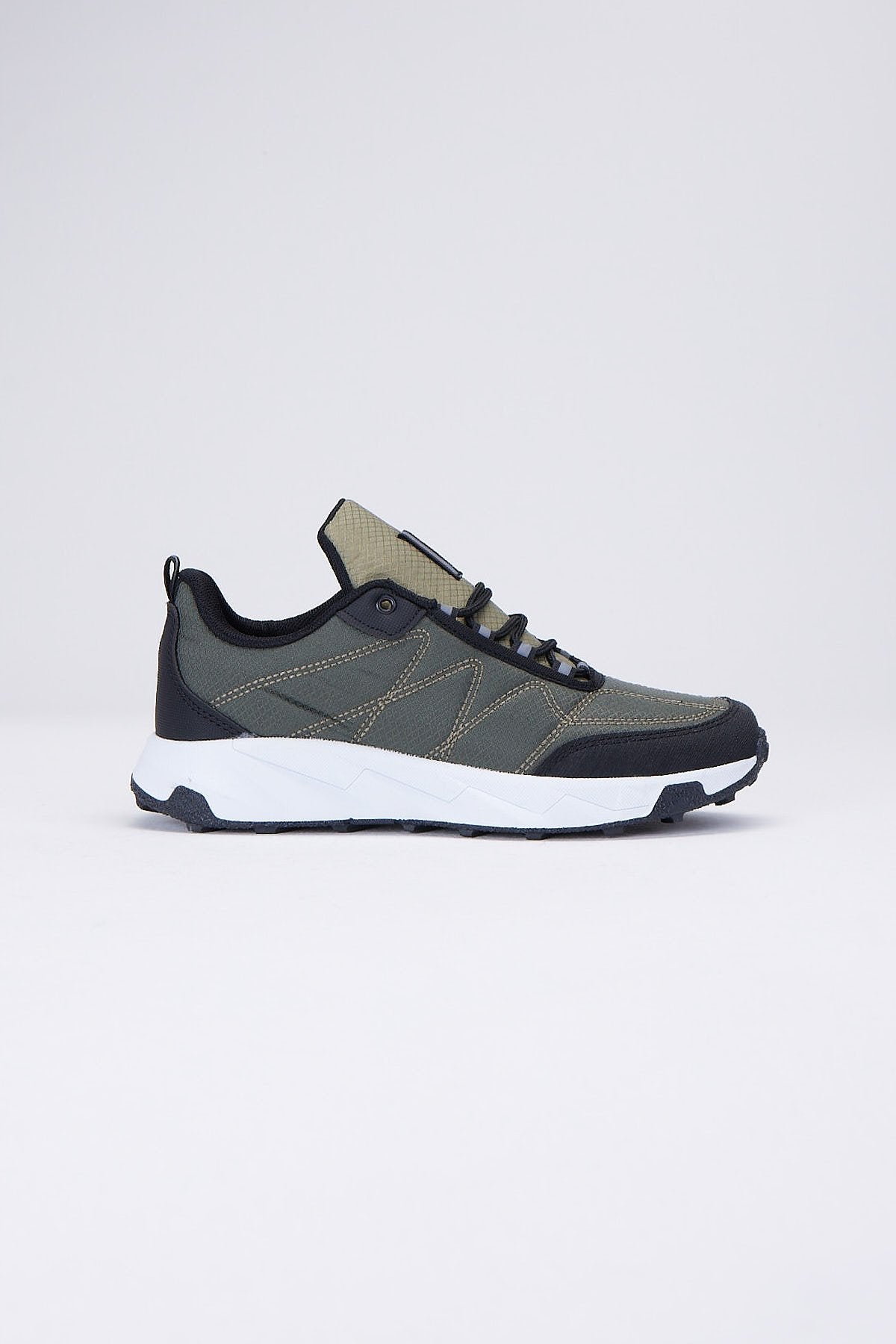 Men's Flat Sole Sneakers