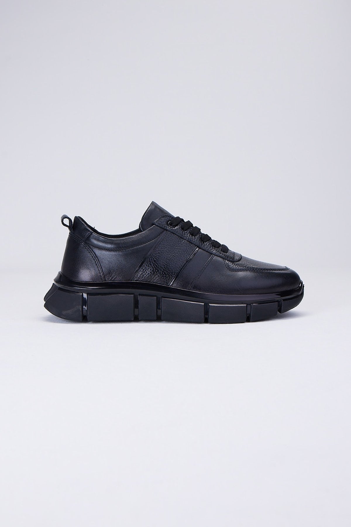 أحذية رجالية كاجوال ذات نعل سميك