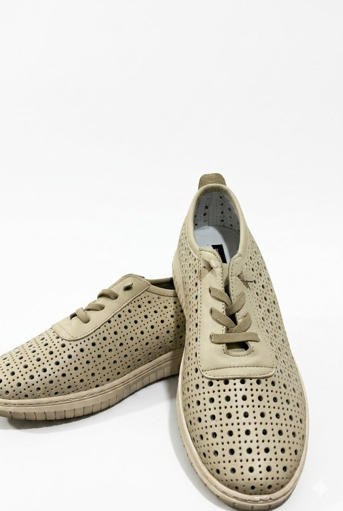 CLASSIC SHOES