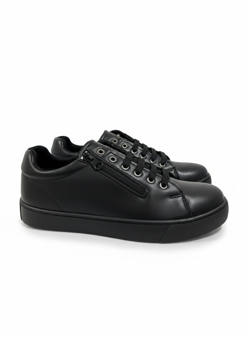 أحذية رياضية نسائية