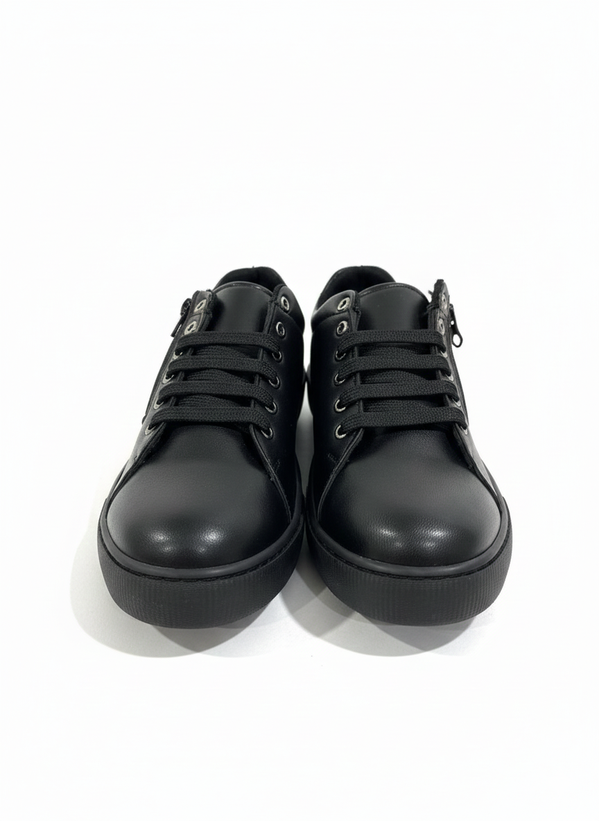 أحذية رياضية نسائية